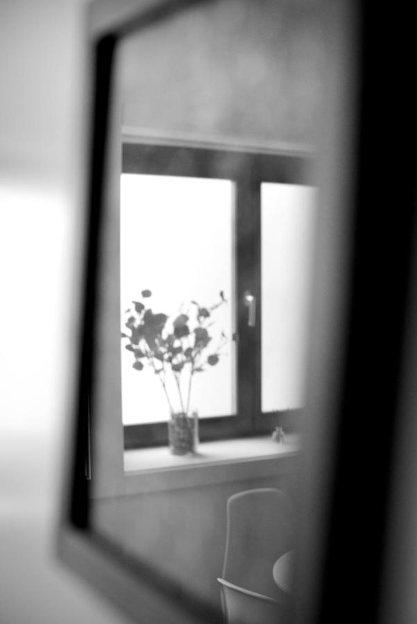 Guest H4U - Porto Batalha City Center Kültér fotó