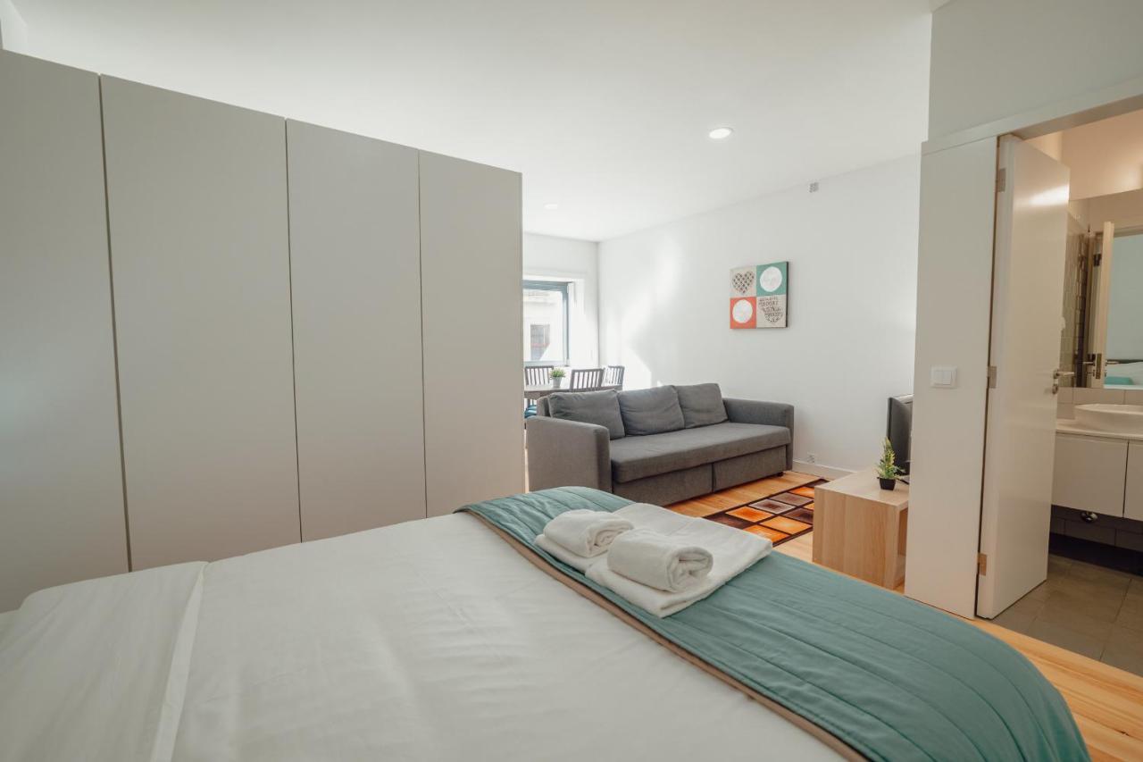 Guest H4U - Porto Batalha City Center Kültér fotó