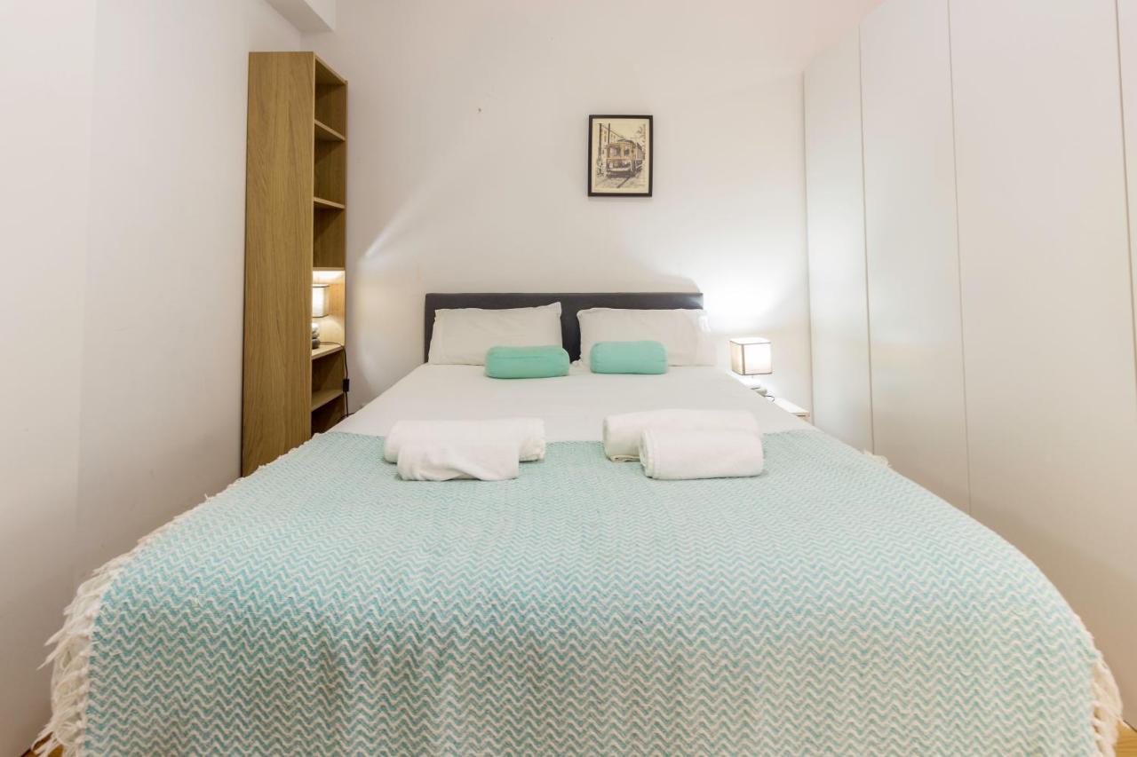 Guest H4U - Porto Batalha City Center Kültér fotó